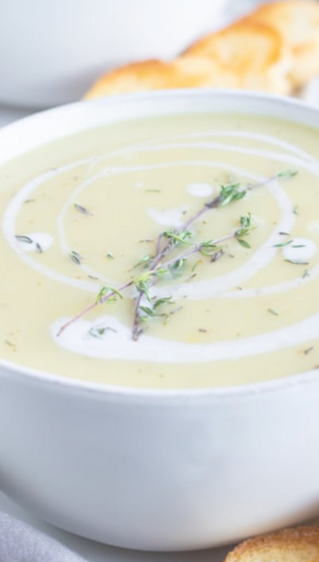 Amagansett Potato & Leek Soup (quart)serves 3-5